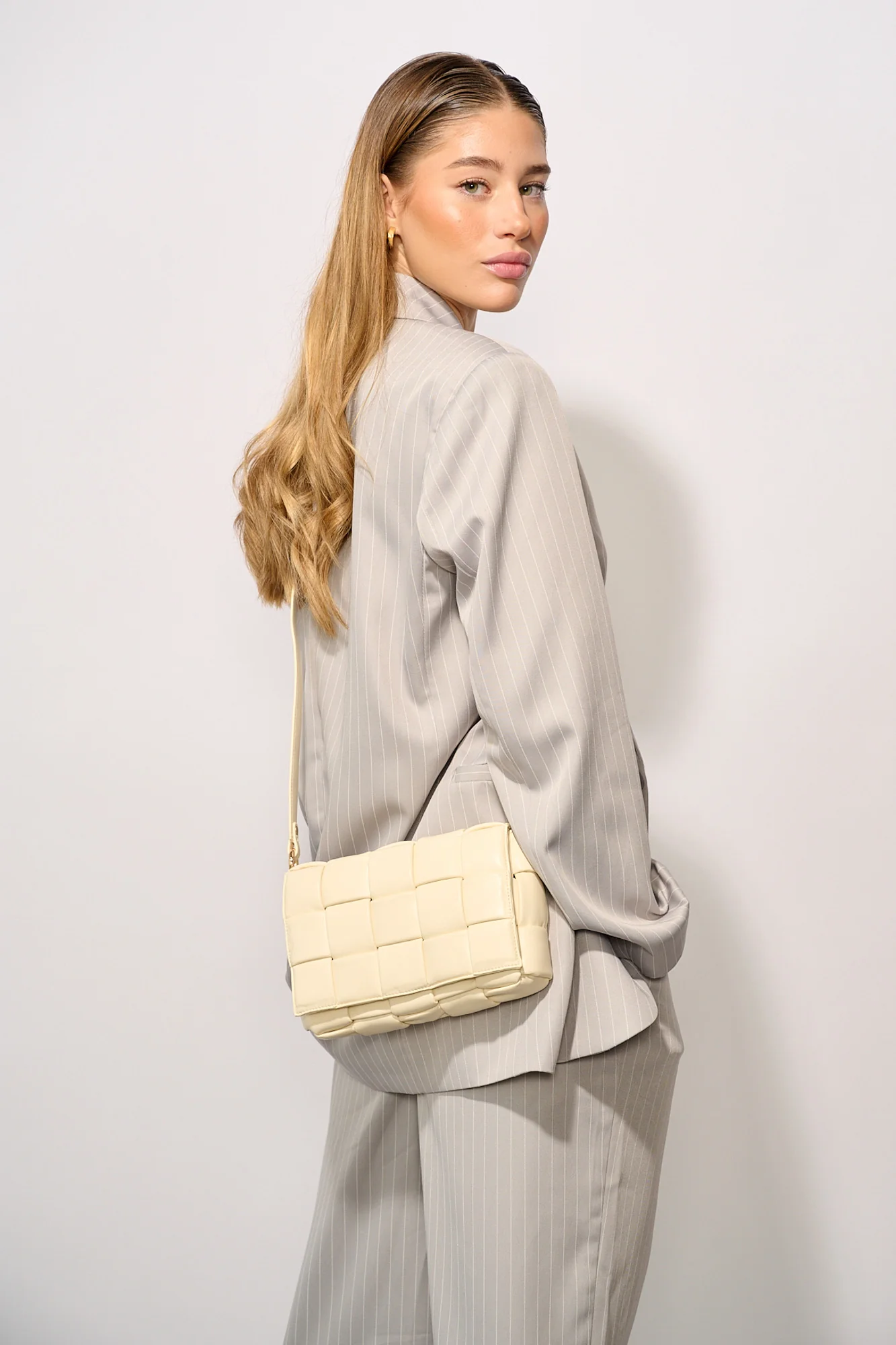 Brick Bag Cream - Image 6