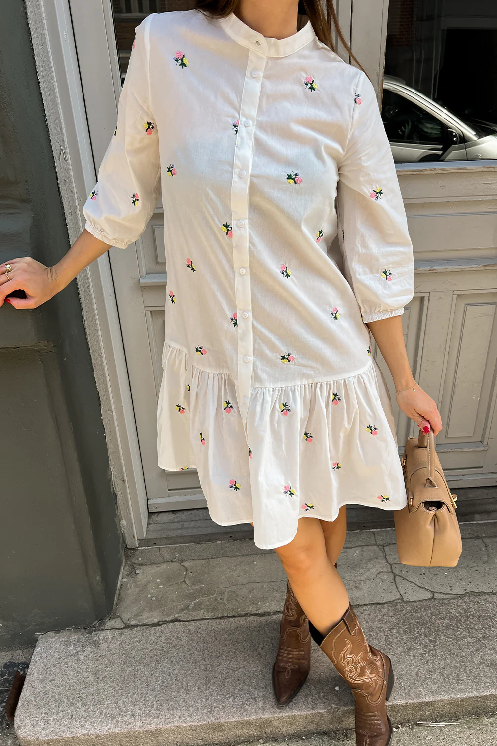 Imogene Dress White Embroidery - Image 7