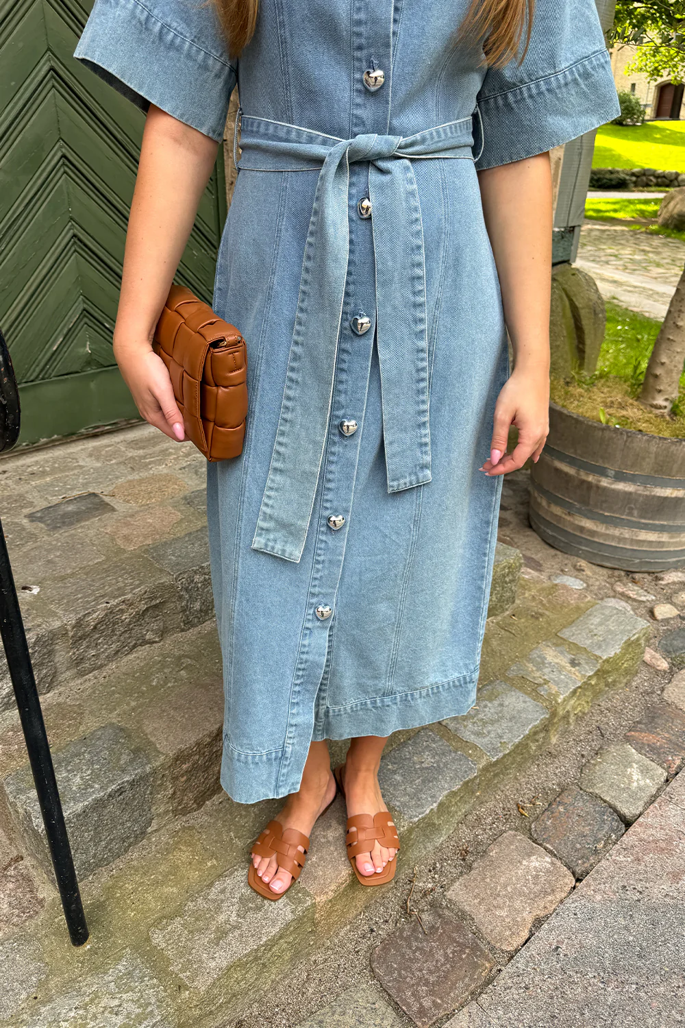 Keisley Dress Light Blue Wash - Image 9