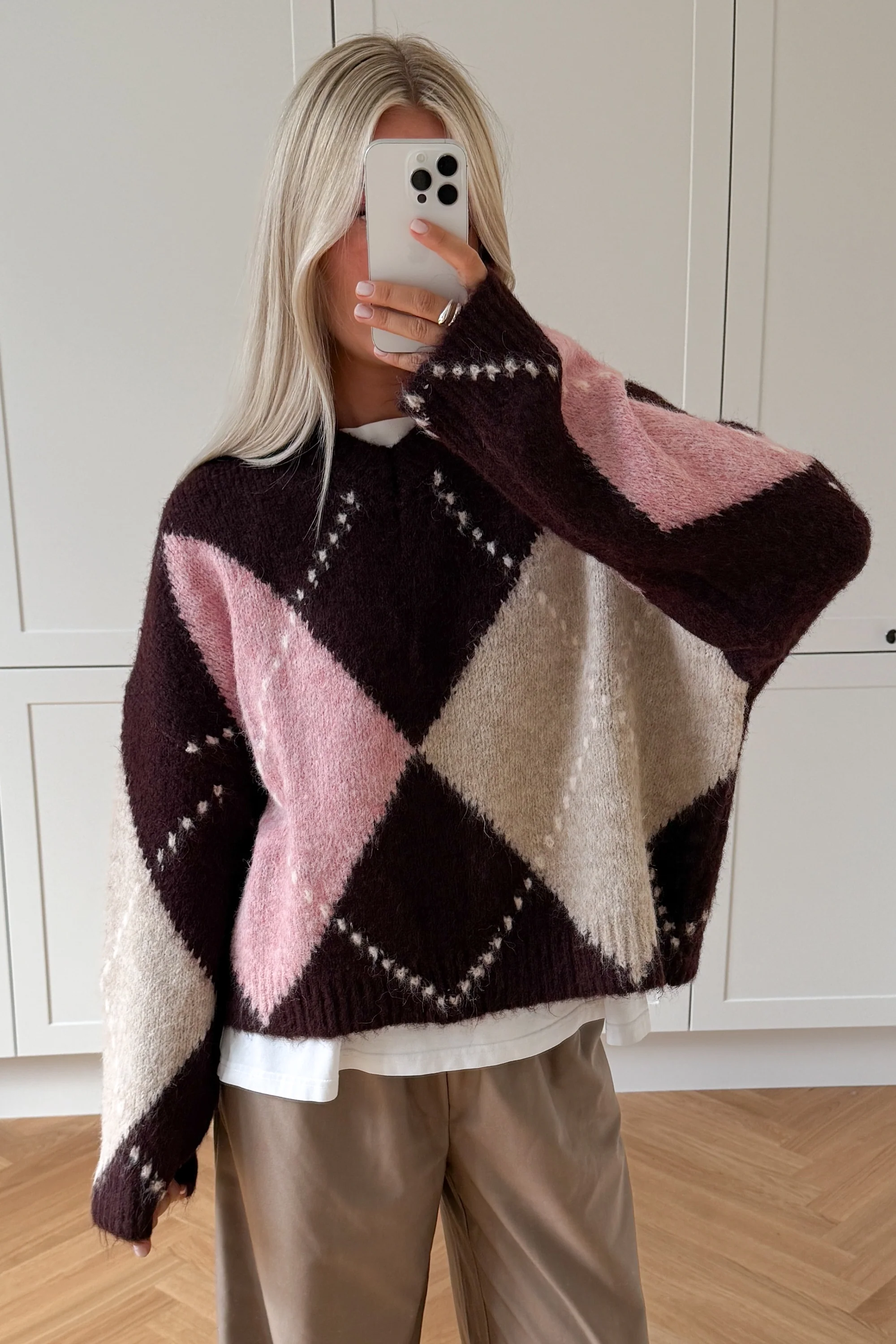 Lai Knit Winetasting Mix - Image 3