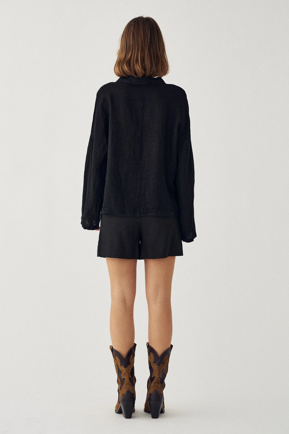 Layne Linen Shorts Black - Image 6