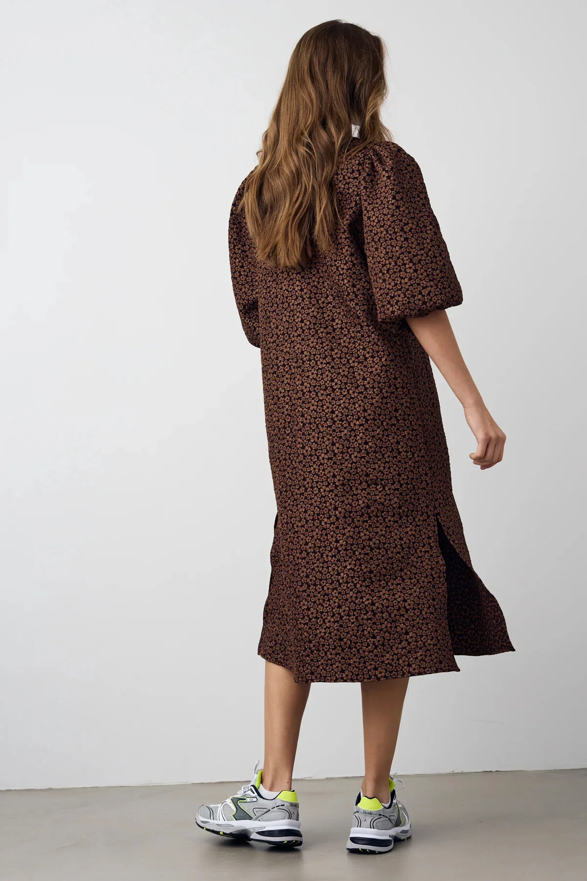 Reno Pastis Long Dress Chocolate - Image 10