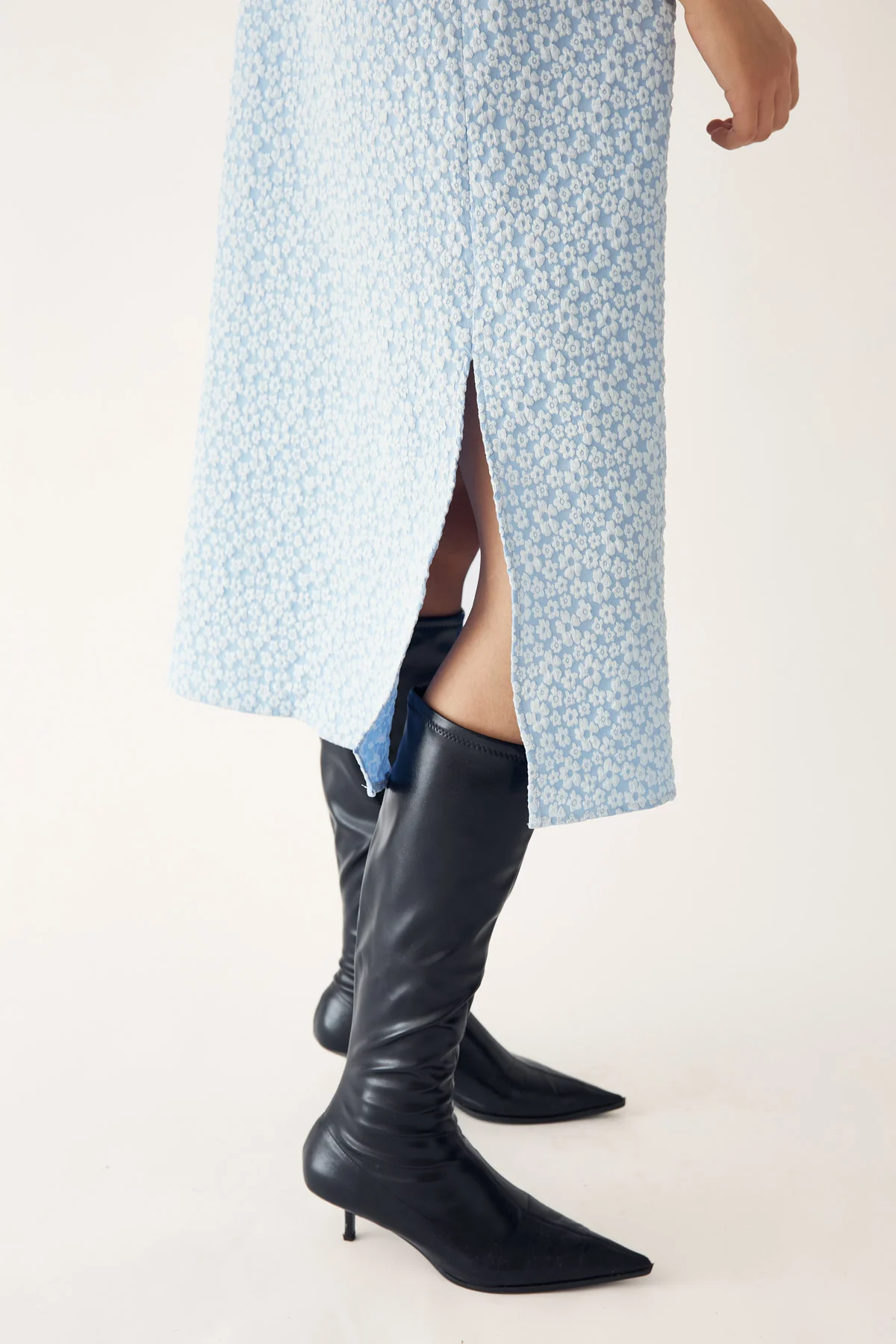 Reno Pastis Long Dress Light Blue - Image 6